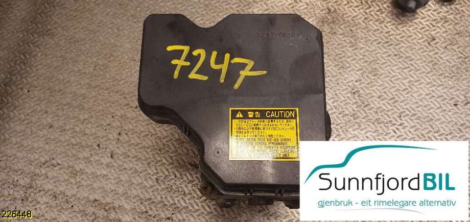 ABS sentral til Toyota RAV4, 2006-2009 (Type III, Fase 1)  (TOYOTA|44540-42100)