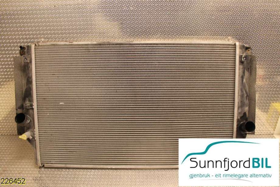 Radiator (manuell gir) til Toyota RAV4, 2006-2009 (Type III, Fase 1)  (TOYOTA|1640026390)