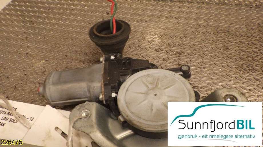 Ruteheis høyre bak til Toyota RAV4, 2006-2009 (Type III, Fase 1)  (TOYOTA|)