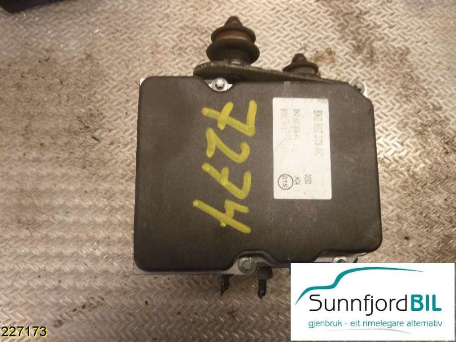 ABS sentral til Audi A4 2007-2014 (Type IV) (B8) (B8) (AUDI|8K0907379AC|)