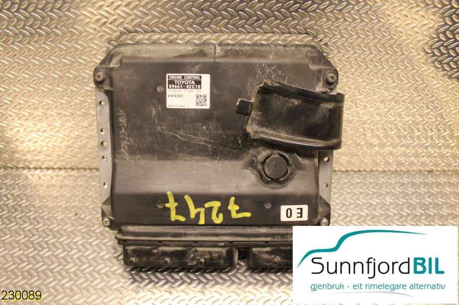 Styreenhet motor til Toyota RAV4, 2006-2009 (Type III, Fase 1)  (TOYOTA|8966142C10)