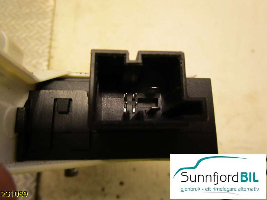 Ruteheis venstre til Audi A6 2005-2008 (Type III, Fase 1) (C6) (C6) (AUDI|4F0959801B|)