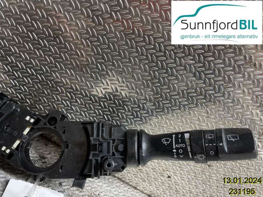 Bryter visker til Hyundai Ix35, 2010-2015  (HYUNDAI|934202Y660)