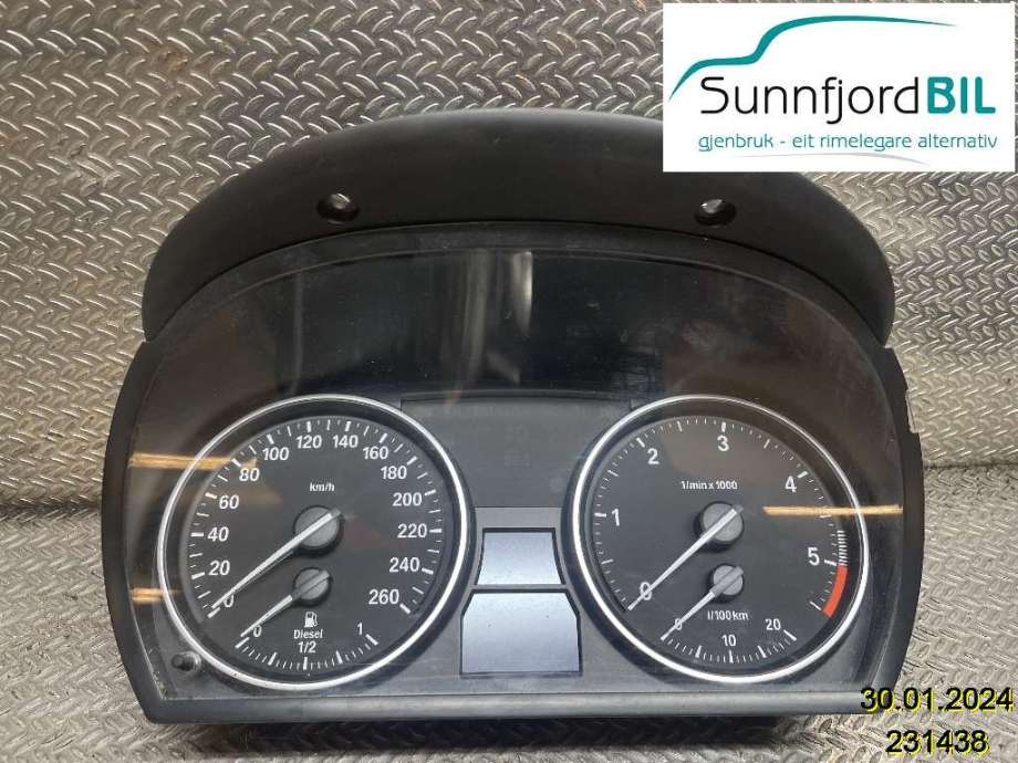 Instrumentpanel til BMW X1 2009-2015 (E84) (E84) (BMW|62109316152|)