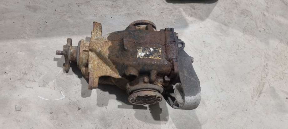 Kardang klokke bak til BMW X1 2009-2015 (E84) (E84) (BMW|33 10 7 566 182|)