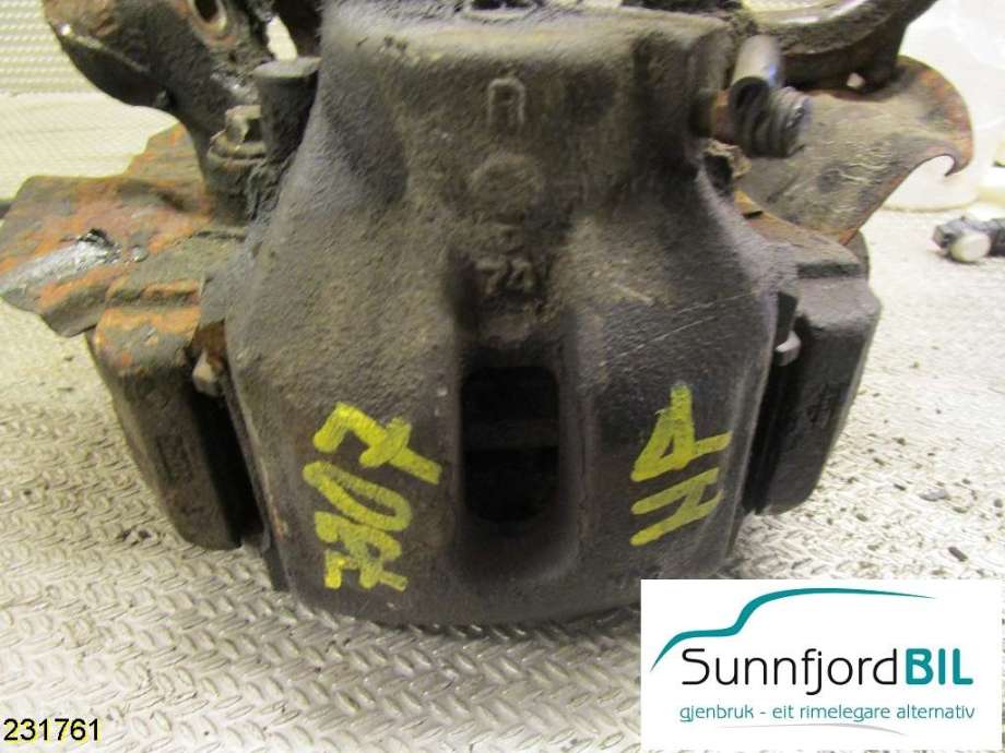 Bremsecaliper høyre foran til BMW X5, 2000-2006 (E53) (E53) (BMW|34116773132)
