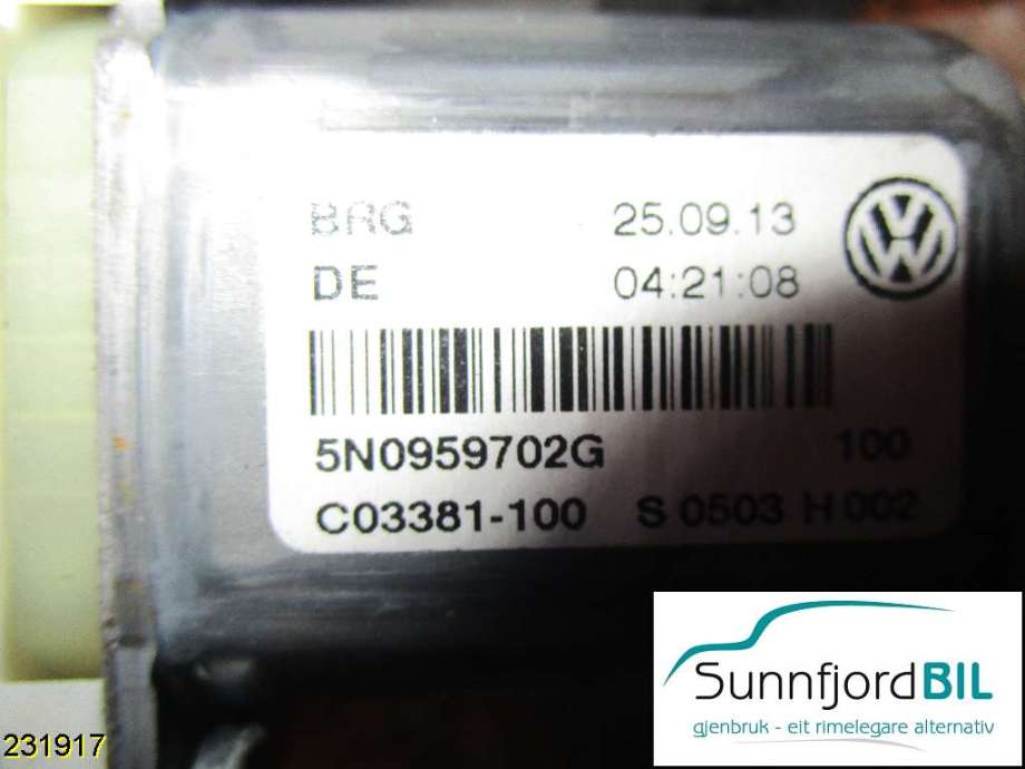 Ruteheis høyre til VW Tiguan 2011-2016 (Type I, Fase 2)  (VOLKSWAGEN|5N0959702G|)