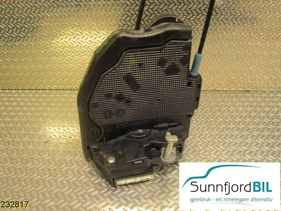Låsekasse høyre til Toyota RAV4, 2006-2009 (Type III, Fase 1)  (TOYOTA|A046693)
