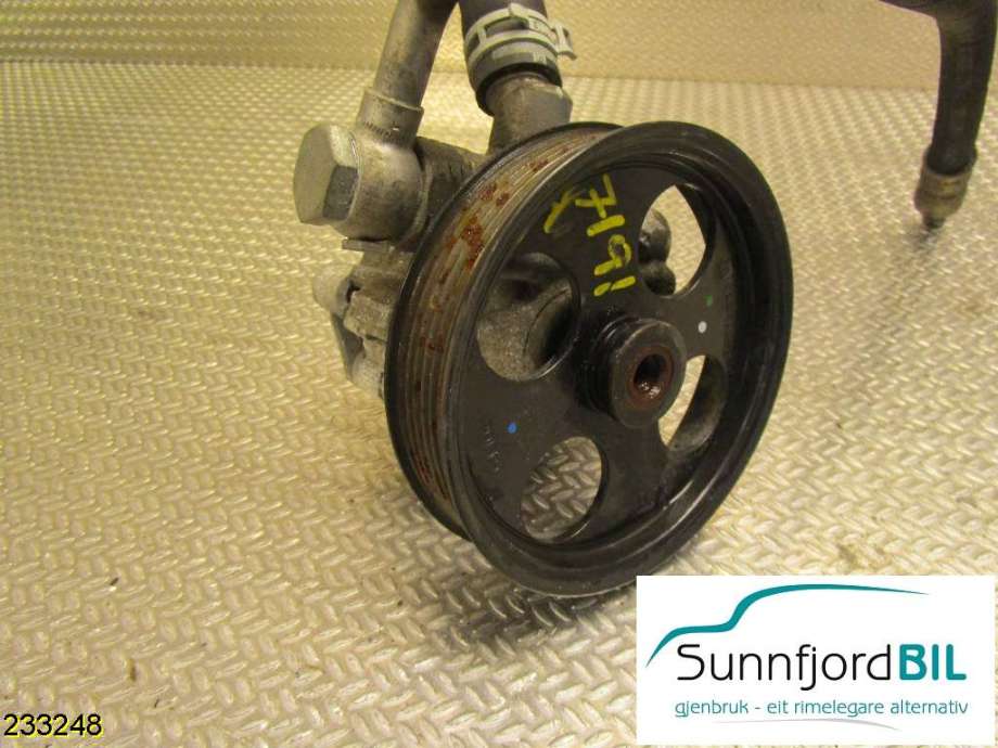Servo pumpe mekanisk til Opel Insignia A, 2009-2014  (OPEL|55563329)
