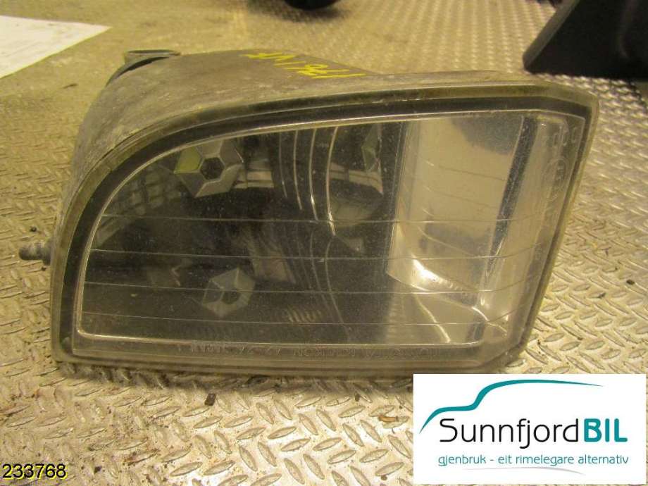 Tåkelykt venstre foran til Toyota RAV4 2000-2006 (Type II) (TOYOTA|)