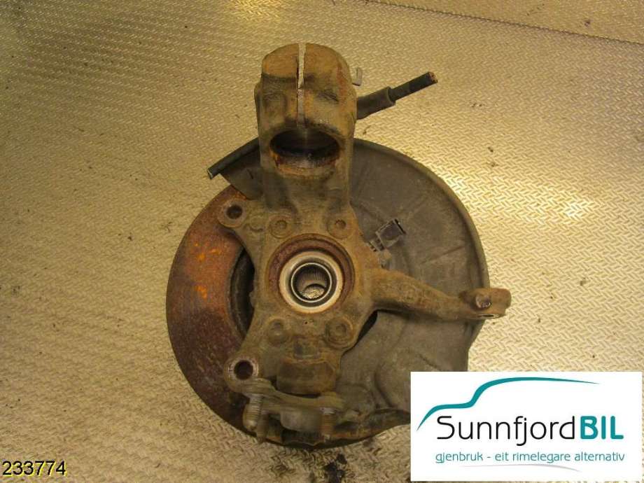 Hjulspindel høyre foran til VW Caddy 2010-2015 (Type III, Fase 2)  (VOLKSWAGEN|1K0 407 256 AC|)