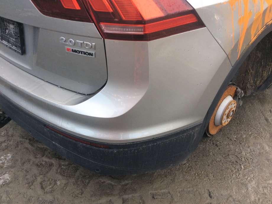 Støtfanger bak til VW Tiguan 2016-2020 (Type II, Fase 1)  (Tiguan 2.0 4MotionBlueMotion|5NA 807 421|)
