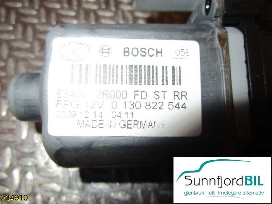 Ruteheis til Hyundai i30 2007-2012 (Type I)  (HYUNDAI|834602R000|)