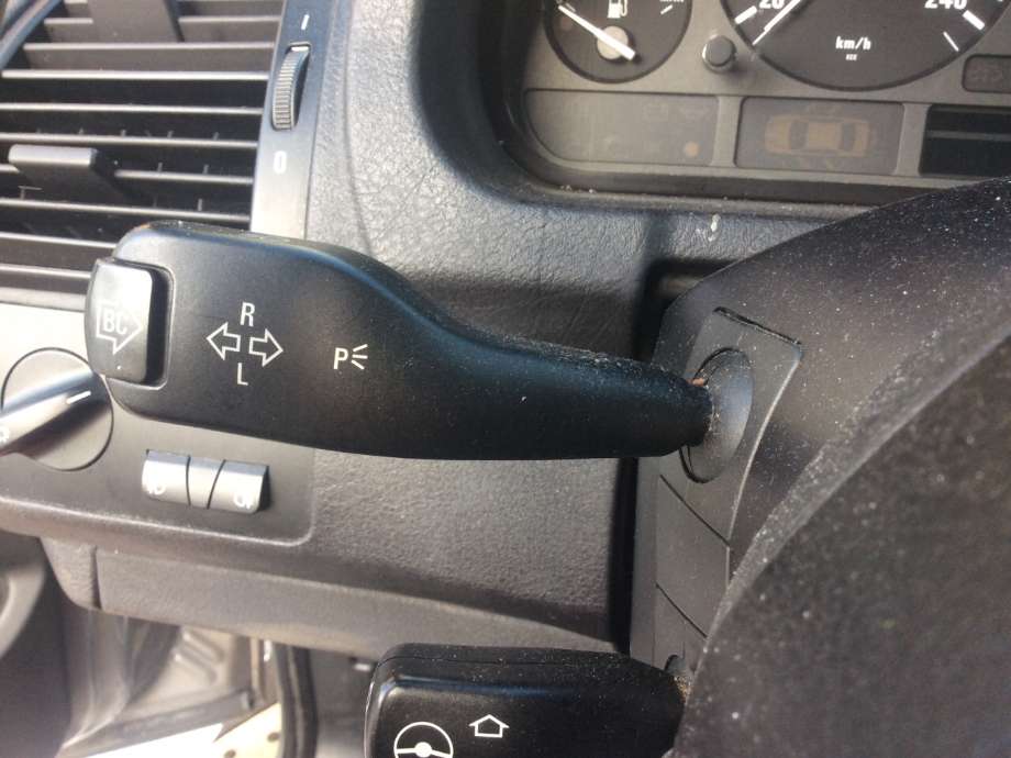 Bryter blink til BMW X5 2000-2006 (E53) (E53) (BMW|8363668M|)