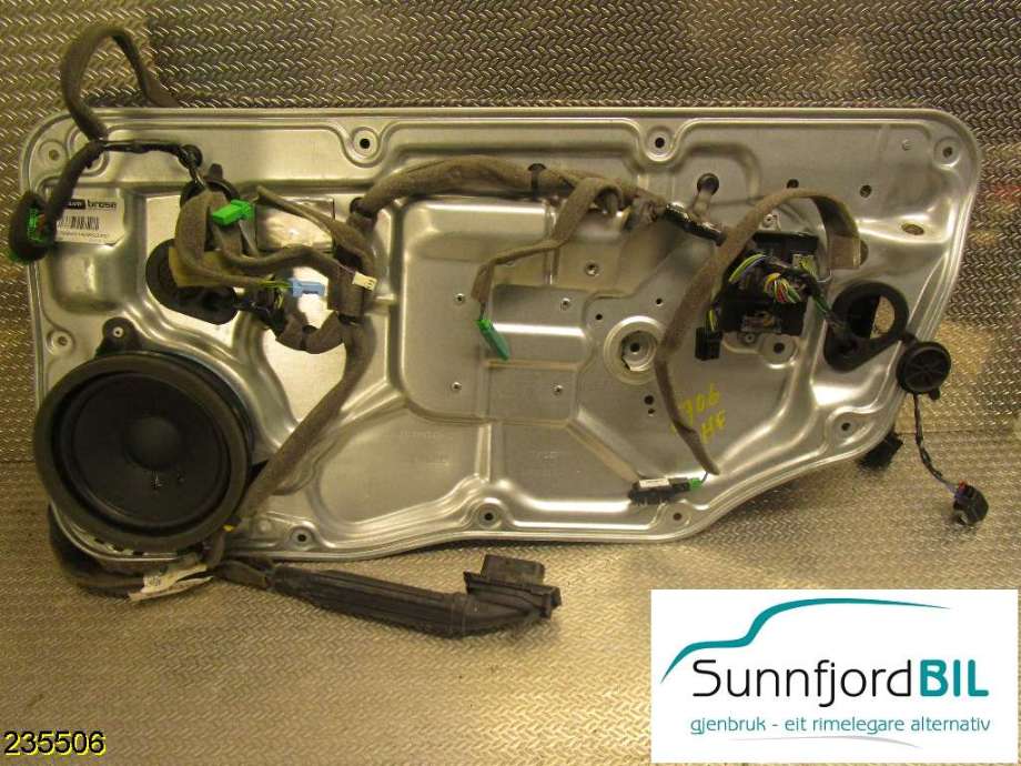 Ruteheis til Volvo XC70, 2014-2016 (Type II, Fase 2)  (VOLVO|30661066)