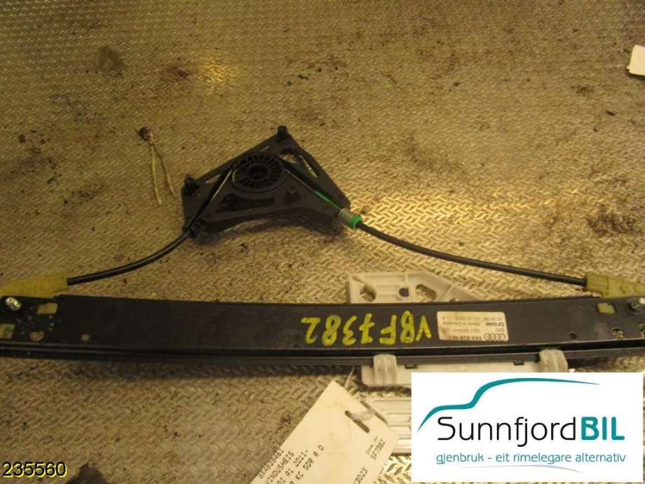 Ruteheis til Audi A1, 2010-2014 (Type I, Fase 1)  (AUDI|8X4839461)