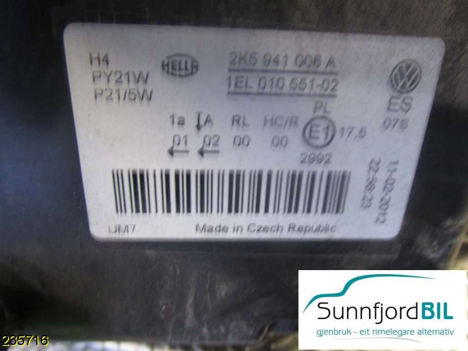 Frontlykt høyre halogen til VW Caddy 2010-2015 (Type III, Fase 2) (VOLKSWAGEN|2K5941006A|)