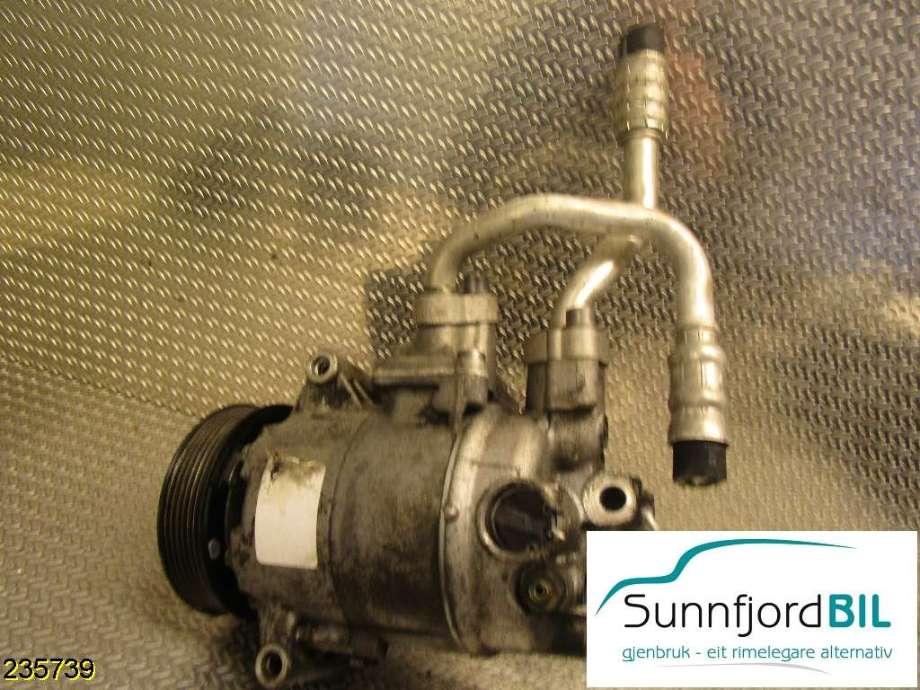 Aircondition kompressor til VW Caddy 2010-2015 (Type III, Fase 2) (VOLKSWAGEN|5K0820803|1K0820808F|6571808)