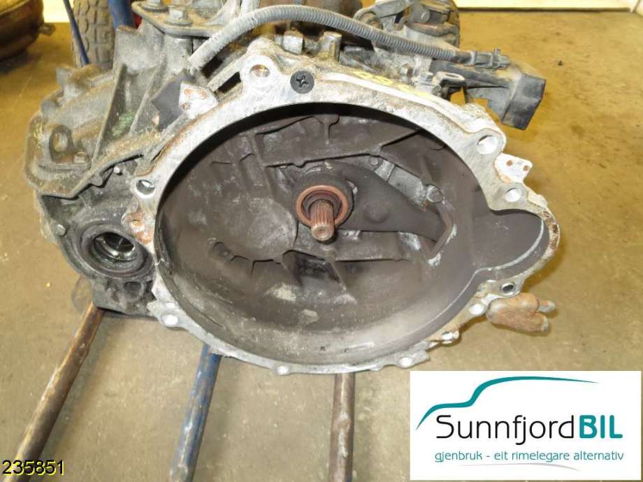 Girkasse manuell 6-trinn til Hyundai i40, 2012-2017  (HYUNDAI|430003D020)