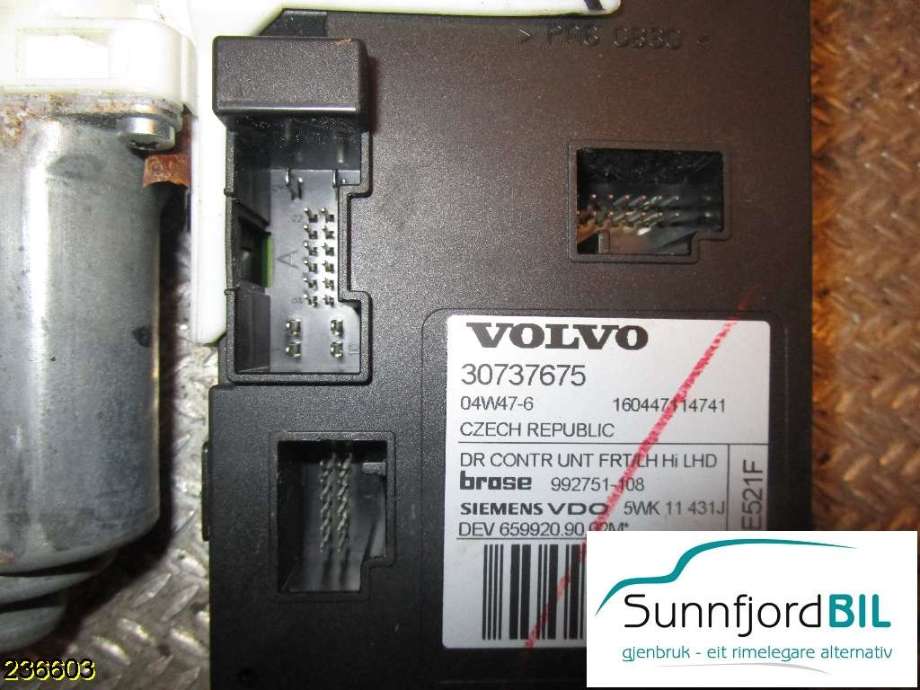 Ruteheis venstre foran til Volvo V50 2004-2007 (Fase 1) (VOLVO|30737675|)