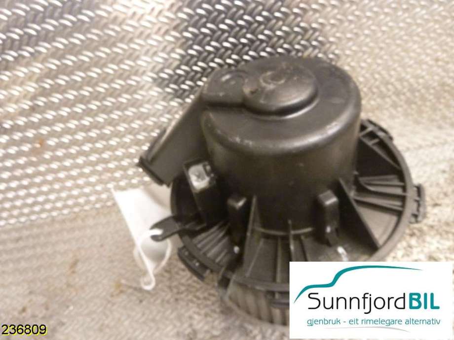 Varmeapparat motor til Mercedes Sprinter 2013-2018 (Fase 2) (906) (906) (MERCEDES|E7169|)