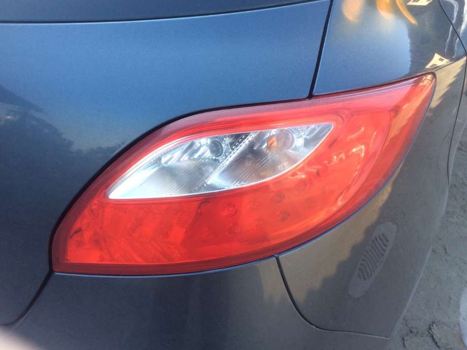 Baklykt høyre til Mazda 2 2007-2010 (Type II, Fase 1) (MAZDA|)