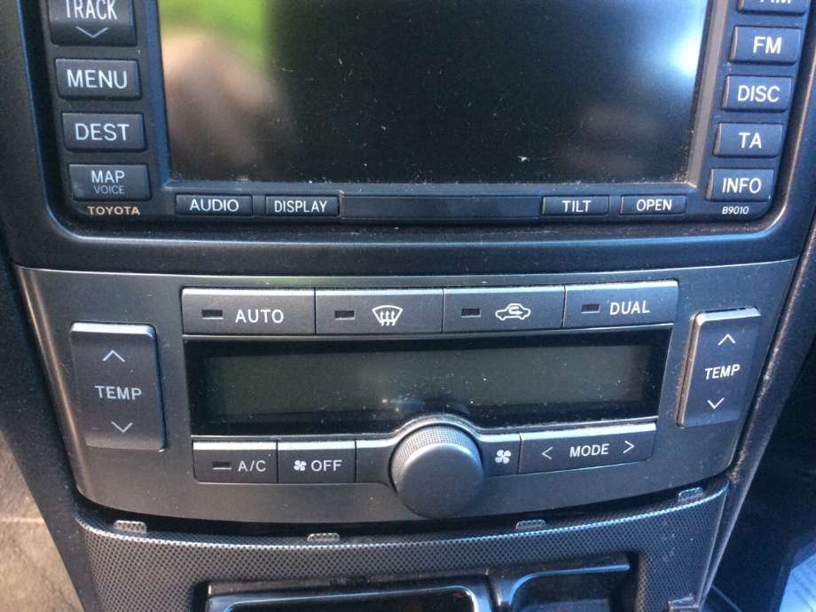 Varmeapparat betjening til Toyota Avensis, 2003-2008 (Type II)  (TOYOTA|)
