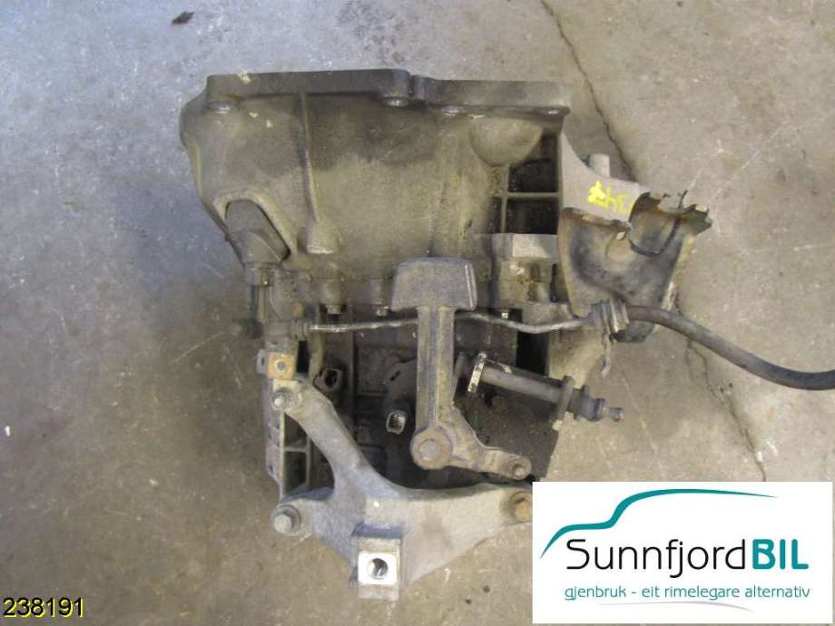 Girkasse manuell til Volvo V50 2004-2007 (Fase 1)  (VOLVO|6N5R7002YB|36050333|MTX75)