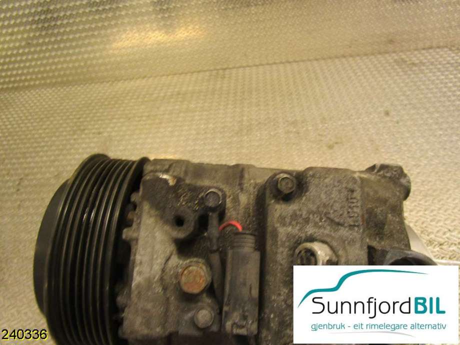 Aircondition radiator til Mercedes C-Klasse 2004-2007 (Fase 2) (W203) (W203) (MERCEDES|A0012305511|02G04723|)