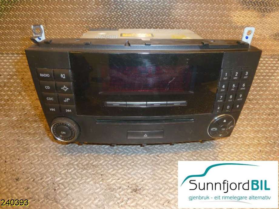 Bilstereo til Mercedes C-Klasse 2004-2007 (Fase 2) (W203) (W203) (MERCEDES|A2038700589|)