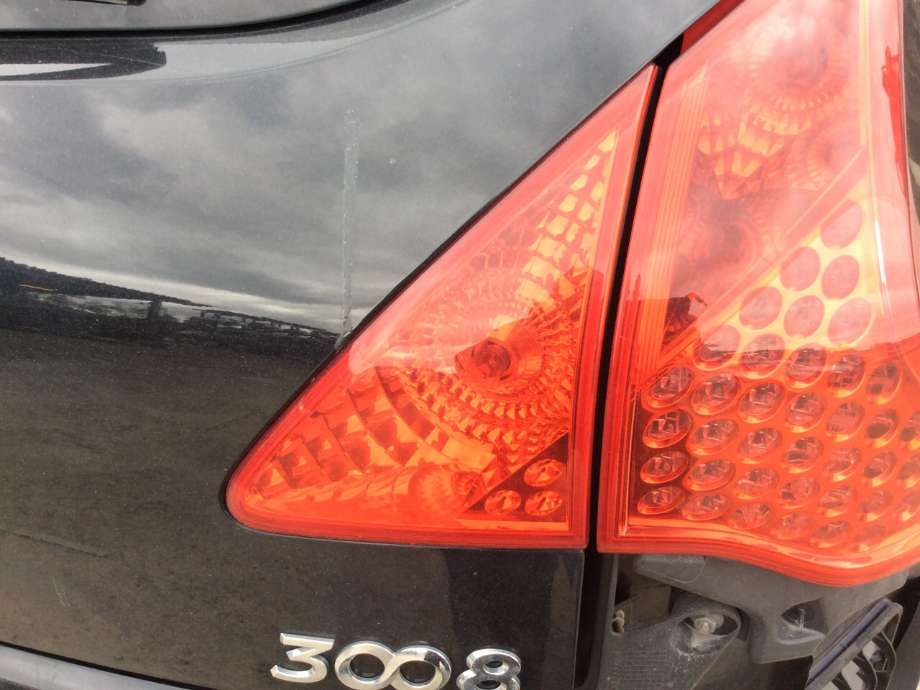 Baklykt høyre indre til Peugeot 3008, 2009-2016 (Type I)  (PEUGEOT|)