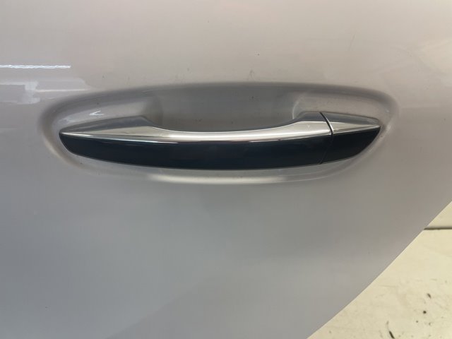 Dørhåndtak utv venstre bak til Citroën C4, Picasso 2013-2018 (Type II)  (CITROEN|16 111 455 80|)