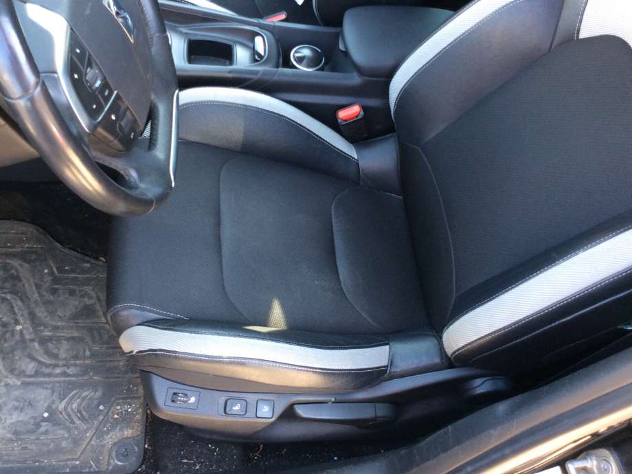 Sete foran venstre til Citroën DS4, 2011-2017  (CITROEN|)