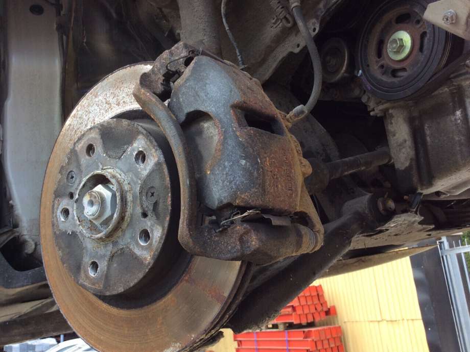 Bremsecaliper høyre foran til Suzuki Vitara, 2015-->> (Type IV)  (SUZUKI|55101-61M01-999)