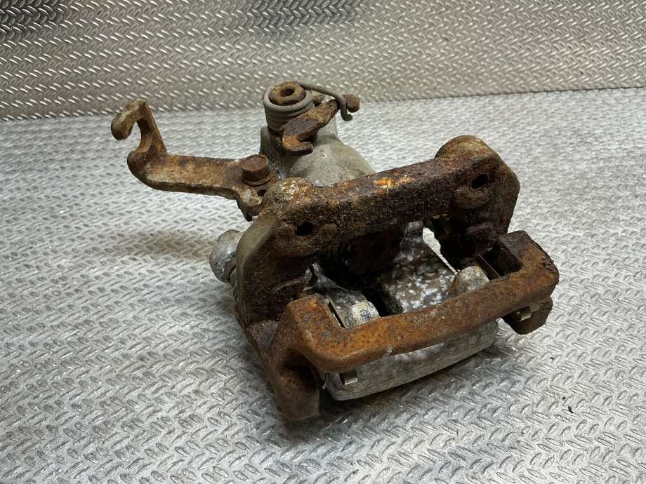 Bremsecaliper høyre bak til Suzuki Vitara 2015-->> (Type IV)  (SUZUKI|55401-61M00-999|)