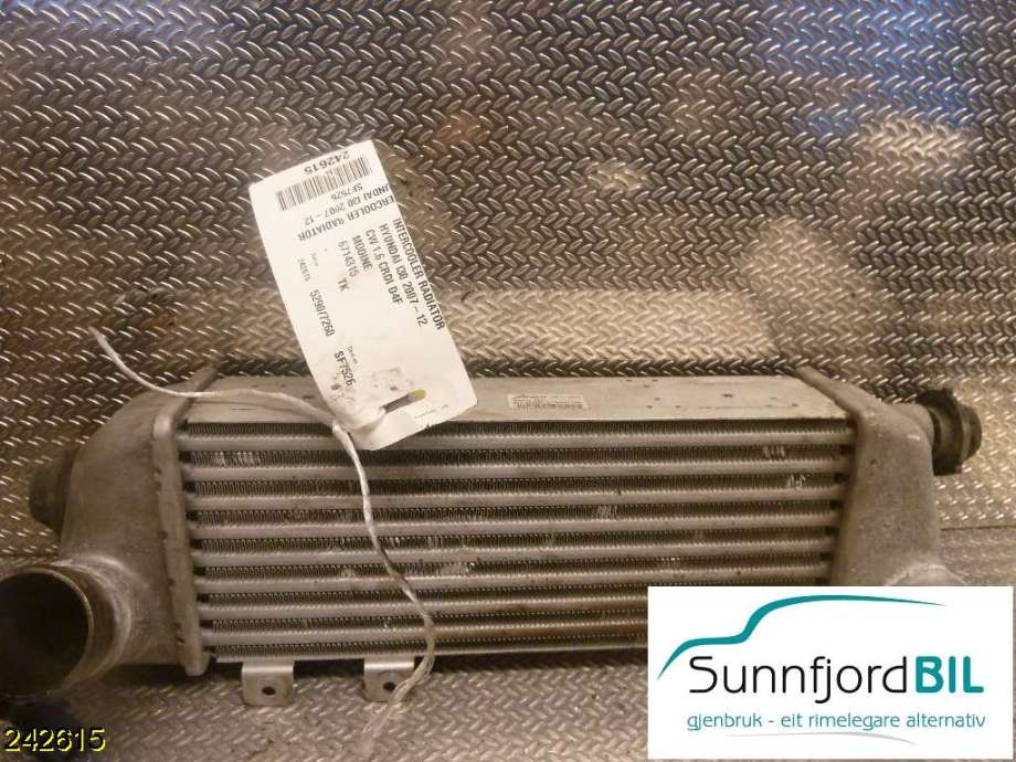 Intercooler til Hyundai i30 2007-2012 (Type I)  (HYUNDAI|28270 2A611|6714315|)