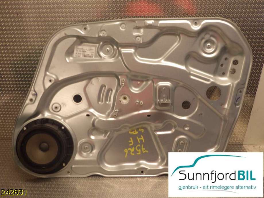 Ruteheis til Hyundai i30, 2007-2012 (Type I)  (HYUNDAI|824802R030)