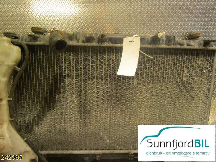 Radiator (manuell gir) til Honda CR-V 2002-2006 (Type II)  (HONDA|19010PNLG01|)