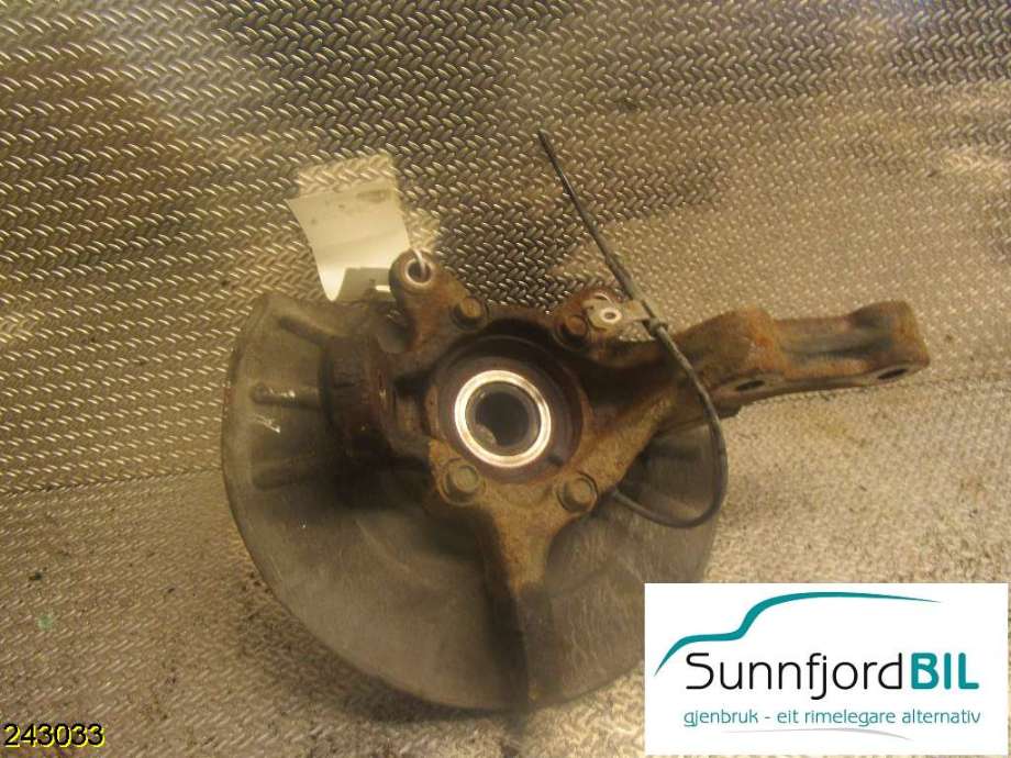 Hjulspindel venstre foran til Suzuki Grand Vitara 2005-2015 (Type III)  (SUZUKI|)