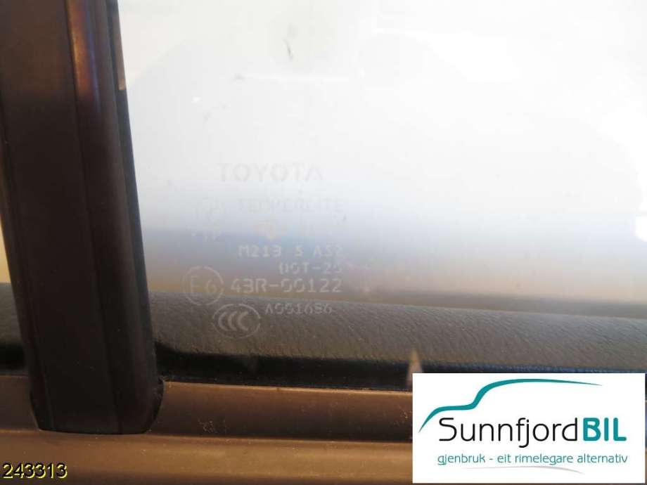Siderute høyre bak til Toyota Land Cruiser 120 2002-2009  (TOYOTA|6811360211|)