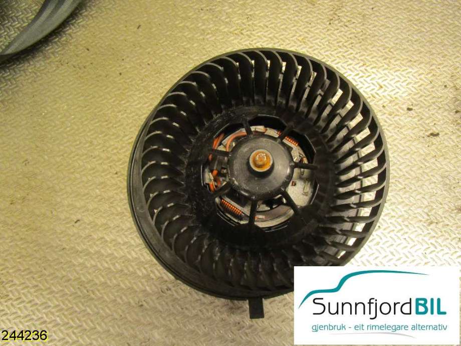 Varmeapparat motor til VW Touran 2015-2021 (Type II)  (T1018604TD|)