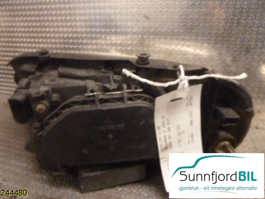 Frontlykt høyre halogen til VW Sharan 2000-2010 (Type I, Fase 2)  (VOLKSWAGEN|1305542229|0 301 182 202|)