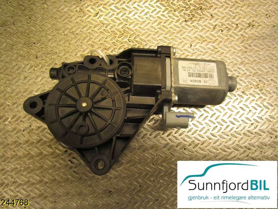 Ruteheis venstre til Hyundai i30 2007-2012 (Type I)  (HYUNDAI|824502R000|)
