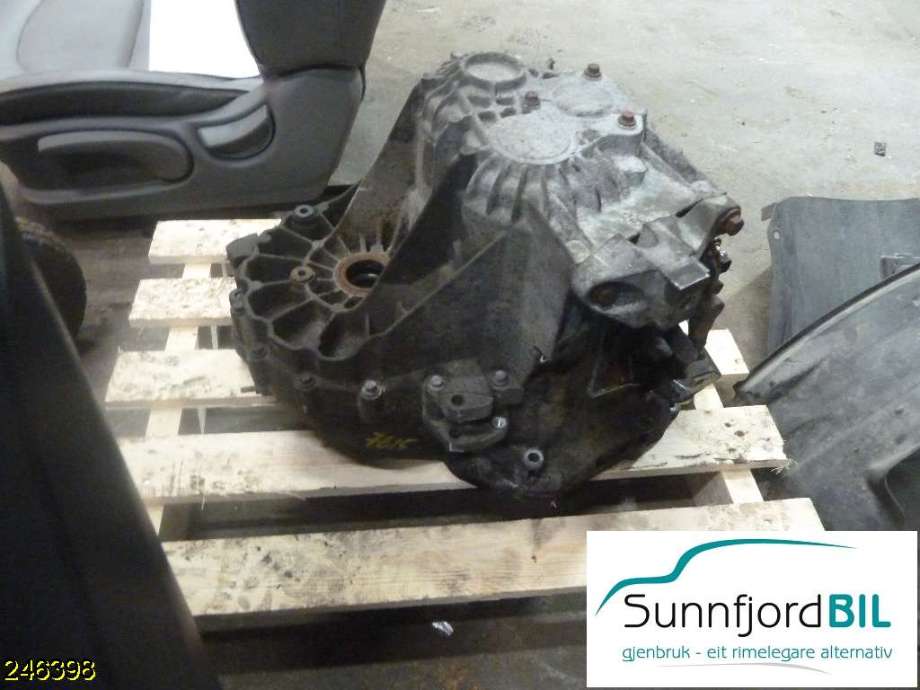 Girkasse manuell 6-trinn til Volvo S40 2004-2007 (Type II, Fase 1) (VOLVO|6M5R7002DA|)