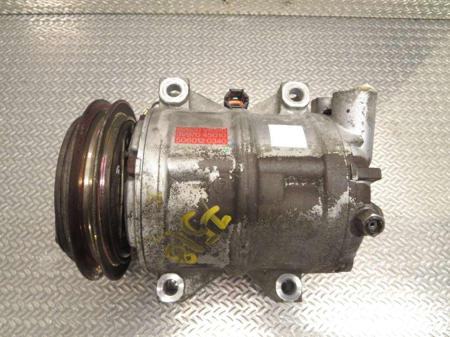 Aircondition kompressor til Nissan King Cab 2002-2011 (Fase 2) (D22/NP300) (D22/NP300) (NISSAN|92600VK510|)