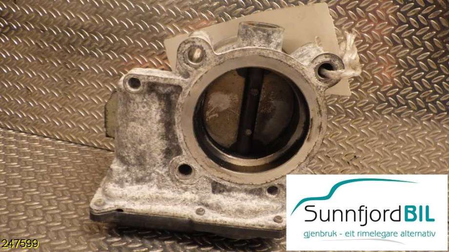 Spjeldhus til Mazda CX-3 2015-2022  (MAZDA|PE0113640B|)
