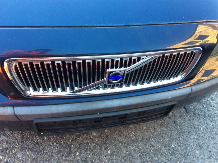 Grill til Volvo V70, 2000-2004 (Type II, Fase 1)  (VOLVO|)