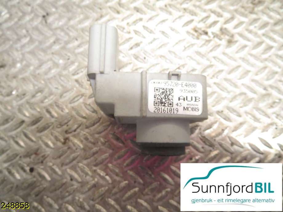 Parkeringssensor bak til Kia Soul, 2014-2019 (Type II)  (KIA|95720E4000)