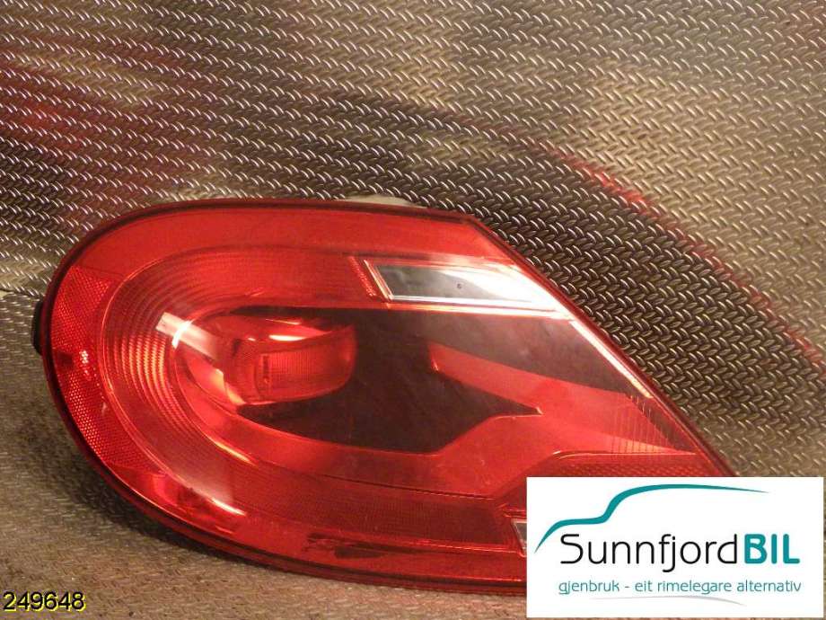 Baklykt venstre til VW Beetle 2011-2018 (Type II)  (VOLKSWAGEN|5C5945095H|)