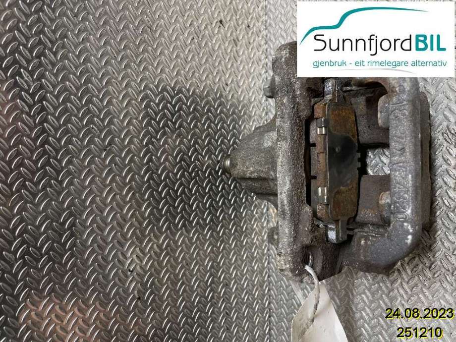 Bremsecaliper venstre bak til Nissan Leaf, 2018-->> (Type II)  (NISSAN|440113NK0A)